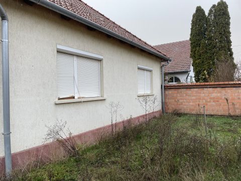 Eladó Ház 6525 Hercegszántó 