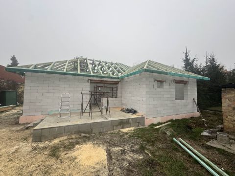 Eladó Lakás 2060 Bicske Minőségi új építes