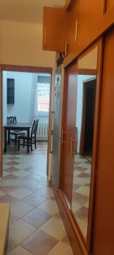 Eladó Lakás 8000 Székesfehérvár 