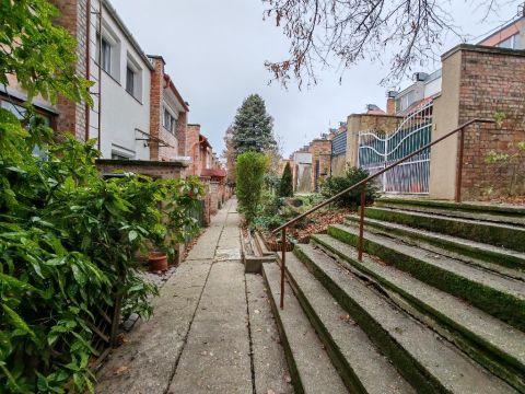 Eladó Lakás 2074 Perbál , 2074 Perbál, Kisperbál