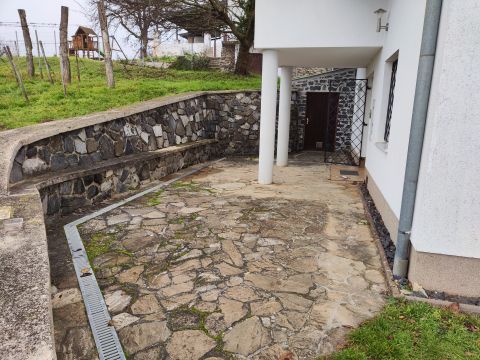 Eladó Ház 8284 Kisapáti 