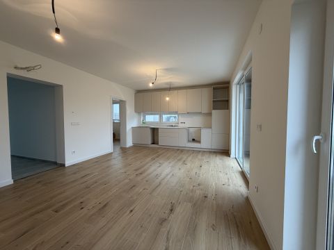 Eladó Lakás 8230 Balatonfüred , Partközeli lakás