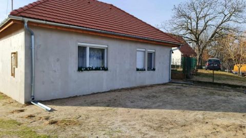 Eladó Ház 7041 Vajta 7041 Vajta, Fő utca