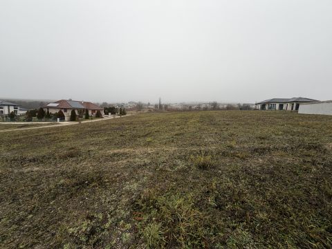 Eladó Telek 2093 Budajenő Ikerház építésére alkalmas telek Templomvölgyben