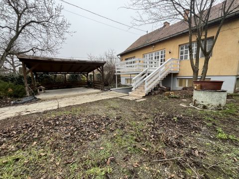 Eladó Ház 2030 Érd , Tusculanum városrész