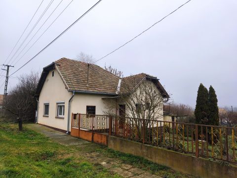 Eladó Ház 7200 Dombóvár , Dáró utca