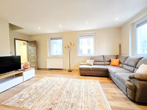 Eladó Ház 7694 Hosszúhetény , Felújított 160 nm-es családi ház, wellness lehetőséggel