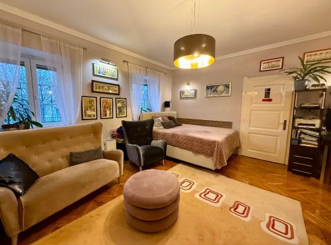 Eladó Lakás 4002 Debrecen , 4034 Debrecen, Falóger