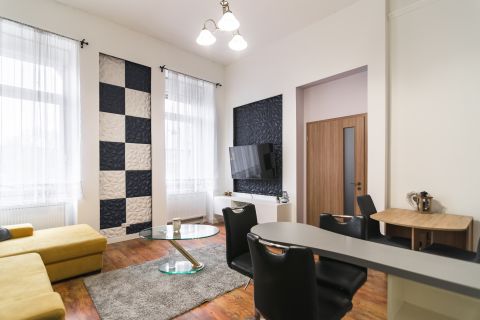 Eladó Lakás 1076 Budapest 7. kerület 