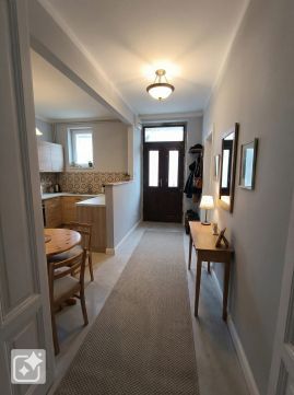 Eladó Lakás 1073 Budapest 7. kerület , Kertész utcában 2 bejáratos lakás megkezdett felújítással