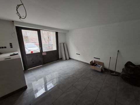 Eladó Üzlethelyiség 1133 Budapest 13. kerület , Googol utca 