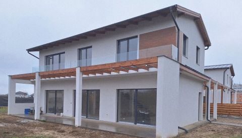 Eladó Ház 1173 Budapest 17. kerület , Szőlőliget Ökoparkban Újépítésű, prémium ikerház