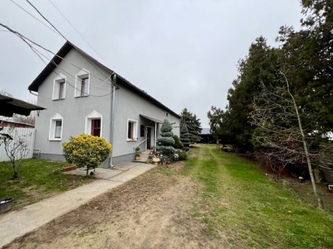 Eladó Ház 2721 Pilis 