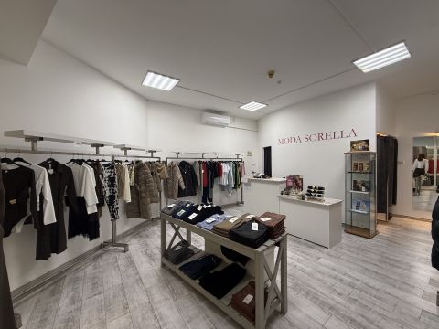 Eladó Üzlethelyiség 7622 Pécs 