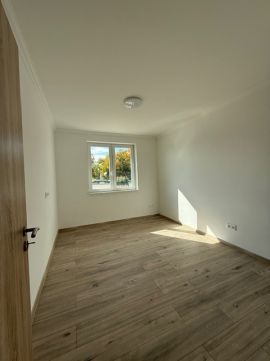 Eladó Ház 2735 Dánszentmiklós 