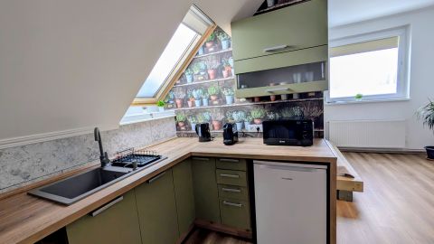 Eladó Lakás 8624 Balatonszárszó , Balatonszárszó Központjában