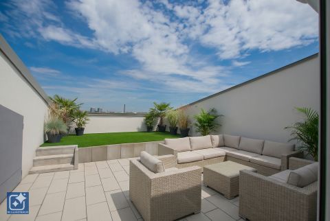 Eladó Lakás 1138 Budapest 13. kerület , Felső emeleti, nagy teraszos, panorámás