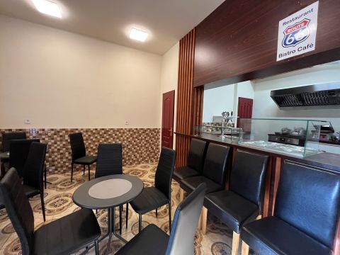 Eladó Vendéglátás 1082 Budapest 8. kerület Felújított vendéglátóhely érvényes működési engedéllyel 