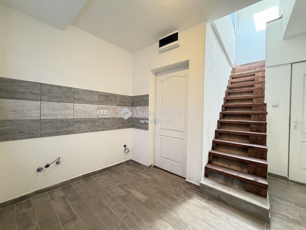 For sale Flat Budapest XXI. kerület, 