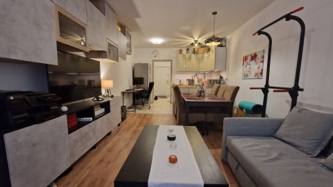 Eladó Lakás 1153 Budapest 15. kerület 