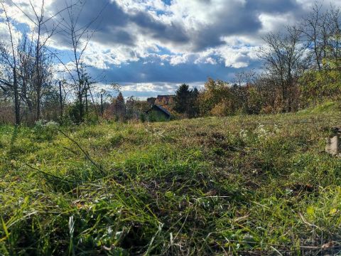 Eladó Telek 2072 Zsámbék 2072 Zsámbék, Város széle