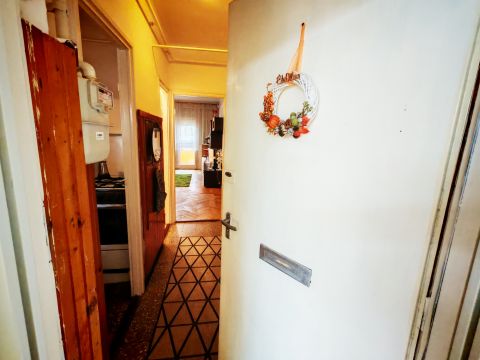 Eladó Lakás 8840 Csurgó , Csurgó központjában 54 m2-es, 1. emeleti lakás eladó! 