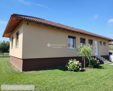 Eladó Ház 2318 Szigetszentmárton , Kossuth Lajos utca 