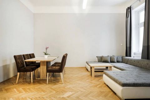 Kiadó Lakás 1066 Budapest 6. kerület 