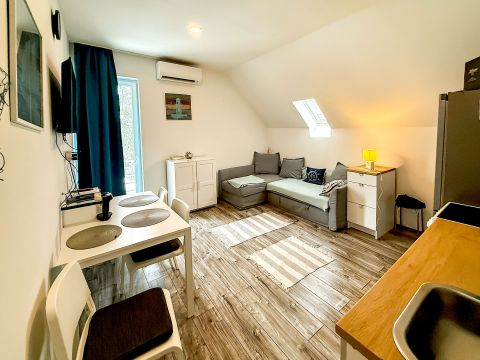 Eladó Lakás 8600 Siófok városközpont közeli