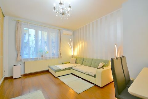 Eladó Lakás 1016 Budapest 1. kerület 