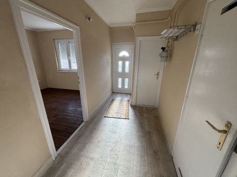 Eladó Ház 6000 Kecskemét Petőfiváros-ban sorház eladó 