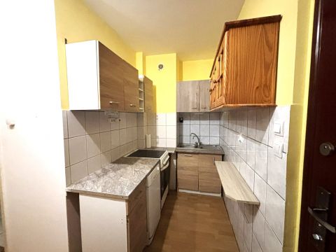 Eladó Lakás 9200 Mosonmagyaróvár Móra Ferenc Általános Iskola környéke 