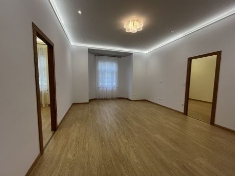 Eladó Lakás 1027 Budapest 2. kerület Tölgyfa u. Bem József u. keresztezödés