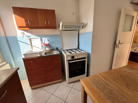 Eladó Lakás 1155 Budapest 15. kerület Mézeskalács térhez közel