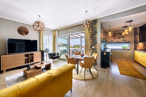 Eladó Ház 2141 Csömör , Csömör Középhegy panorámás luxus családi ház kétgenerációs