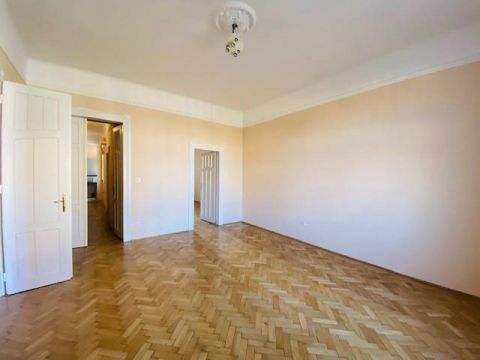 Kiadó Iroda 1027 Budapest 2. kerület 