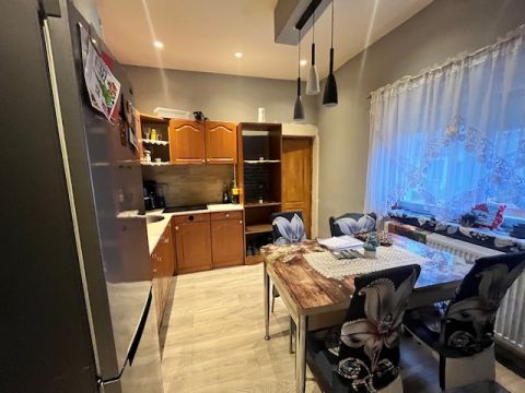 Eladó Ház 7822 Nagyharsány , Nagyharsányi családi ház, nagy telekterülettel eladó.