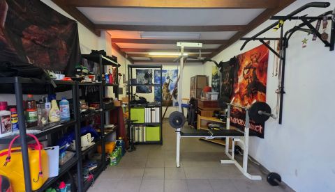 Eladó Tároló/Raktár 9700 Szombathely 