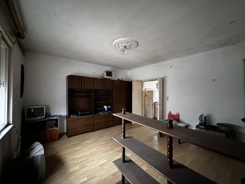 Eladó Lakás 1203 Budapest 20. kerület , 20 kerületben felújítandó lakás