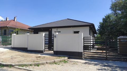 Eladó Ház 2030 Érd , FelsőParkvárosban