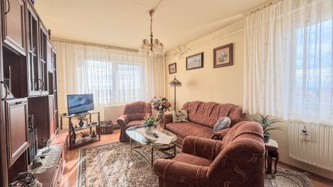 Eladó Lakás 1193 Budapest 19. kerület 