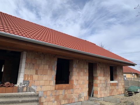 Eladó Ház 2376 Hernád Buszmegforduló közelében