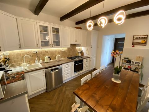 Eladó Ház 4405 Nyíregyháza , Borbánya