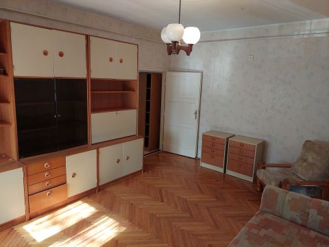 Kiadó Lakás 7400 Kaposvár *** Szántó utca, KIADÓ, földszinti, 2 szobás, tégla lakás 