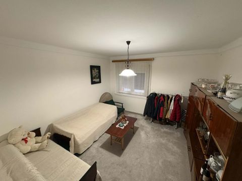 Eladó Ház 2371 Dabas  Főúthoz közeli 