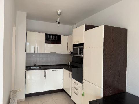 Eladó Lakás 7626 Pécs 7626 Pécs, Búza tér