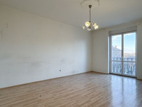 Eladó Lakás 1148 Budapest 14. kerület , Örs Vezér tértől séta távolságra