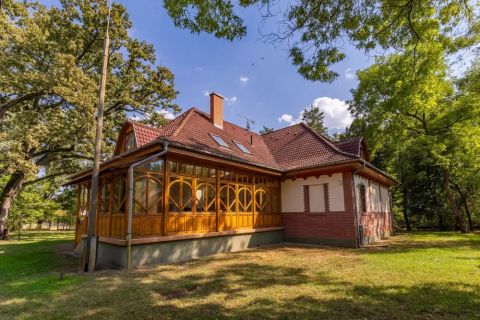 Eladó Ház 4078 Debrecen , Debrecen - Halápi erdő