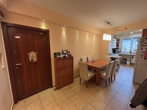 Eladó Lakás 1039 Budapest 3. kerület 