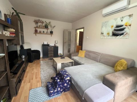 Eladó Lakás 4246 Nyíregyháza , 4400 Nyíregyháza, Örökösföld